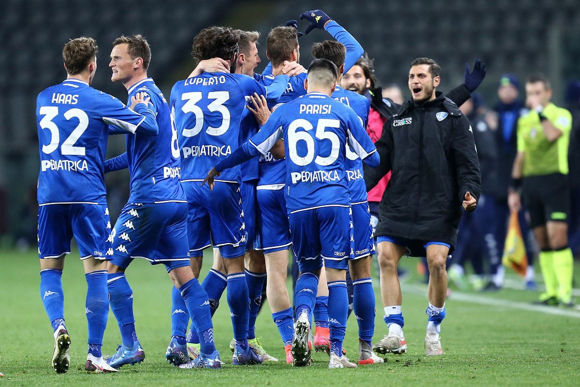 展现出了不 展现出了不